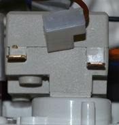 rv ls80 2 pcb 371-265 overheat stat in situ wire disc.gif